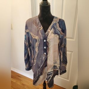 Woman's blouse